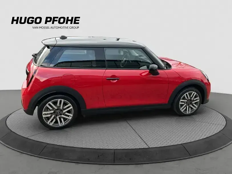 Gebraucht Mini Cooper Classic 114 kW (156 PS) 2025 Rot Kleinwagen