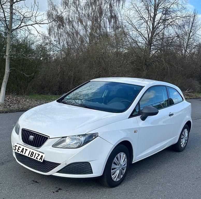 Gebraucht Seat Ibiza SC Style 69 PS (50 kW) 2010 Weiß Kleinwagen
