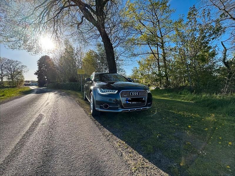 Używany Audi A6 Allroad 308 KM (226 kW) 2014 Czarny Kombi