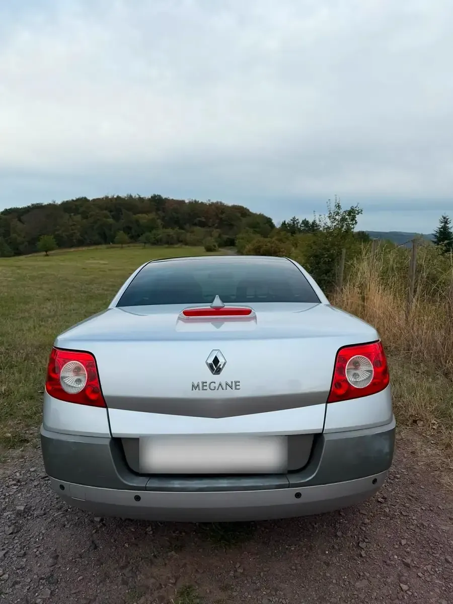Gebraucht Renault Mégane Cabriolet 135 PS (99 kW) 2005 Silber Cabrio