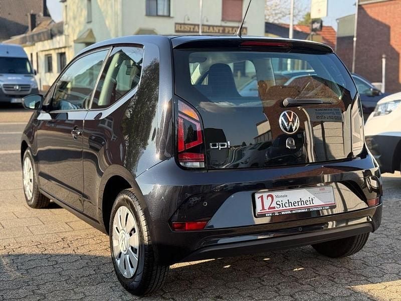 Second-hand VW up! 65 CP (47 kW) 2021 Negru Hatchback