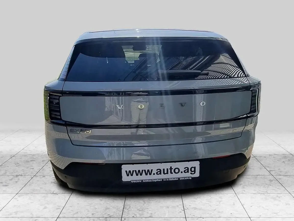 Gebraucht Volvo EX30 Plus 314 kW (428 PS) 2025 Onyx black SUV