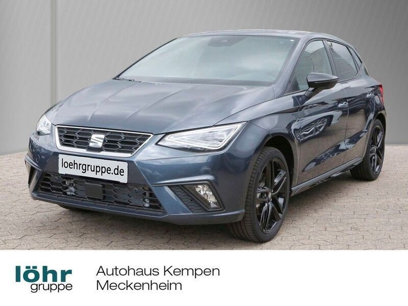 Grau Neu 2025 Seat Ibiza Black Edition Limousine | 25.520 € (Etwas zu teuer) - Bild 1/4