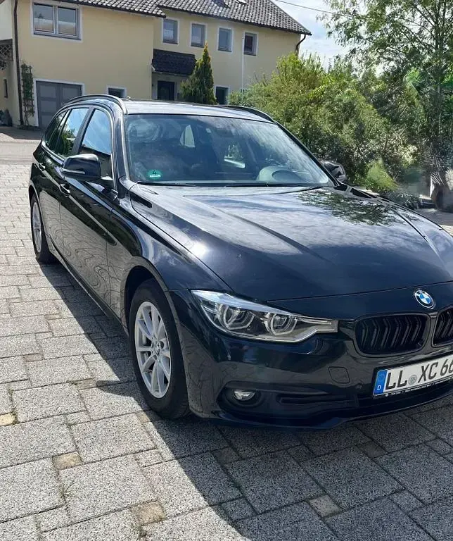 Gebraucht BMW 320 190 PS (139 kW) 2017 Schwarz Kombi