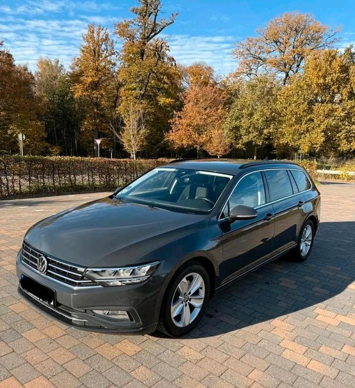 Gebraucht VW Passat 200 PS (147 kW) 2021 Grau Kombi