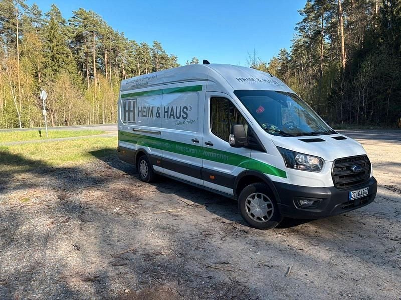 Second-hand Ford Transit 130 CP (95 kW) 2023 Alb Monovolum