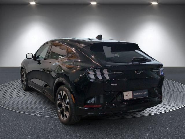 Gebraucht Ford Mustang Mach-E Extended Range 258 kW (351 PS) 2021 Schwarz SUV