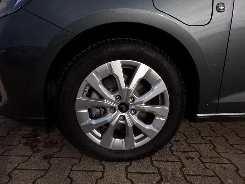 Gebraucht Ford Tourneo Titanium 150 PS (110 kW) 2025 Grau Van / Kleinbus