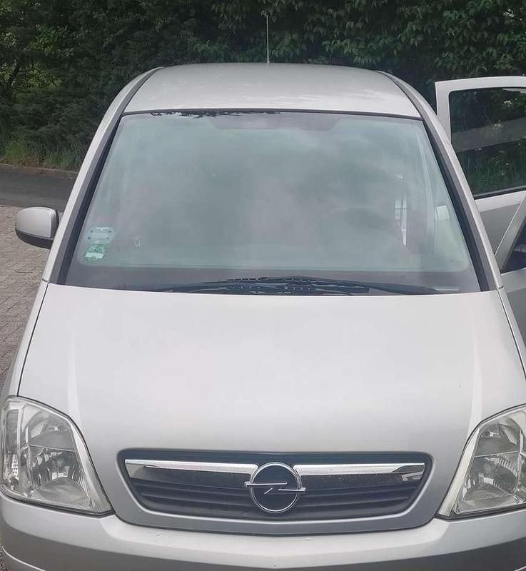 Silber Gebraucht 2008 Opel Meriva Edition Van / Kleinbus | 3.000 € (Fairer Preis) - Bild 1/4