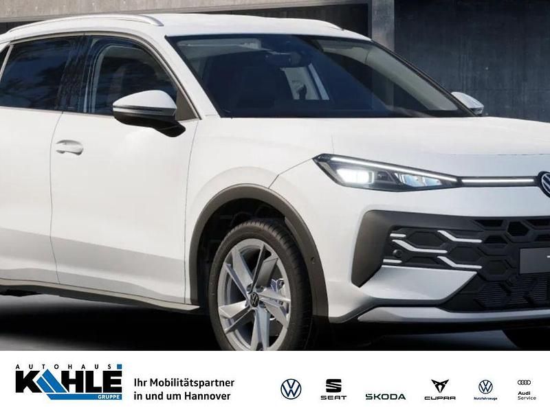 Weiß Neu 2025 VW T-Roc Style SUV | 41.300 € (Etwas zu teuer) - Bild 1/4
