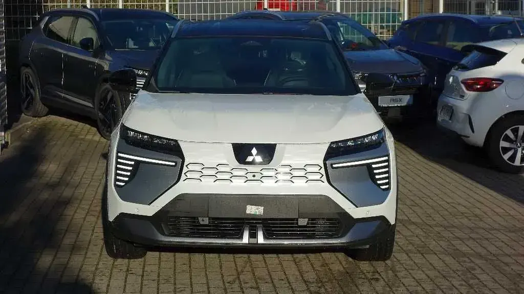 Neu Mitsubishi Eclipse Diamant Edition 160 kW (218 PS) 2026 Weiß SUV