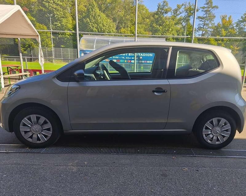 Gebraucht VW up! take up! 60 PS (44 kW) 2017 Silber Kleinwagen