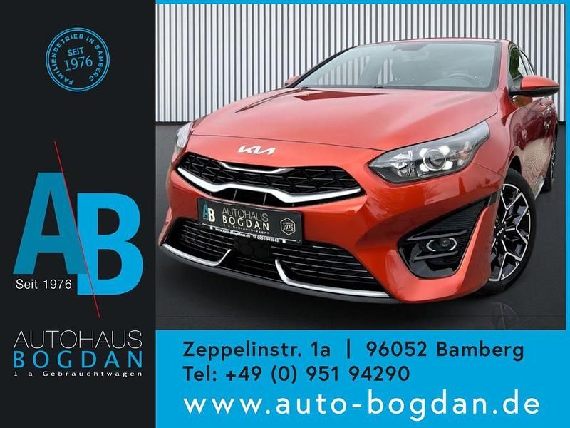 Gebraucht Kia ProCeed GT-Line 160 PS (117 kW) 2022 Orange fusion (metallic) Kleinwagen