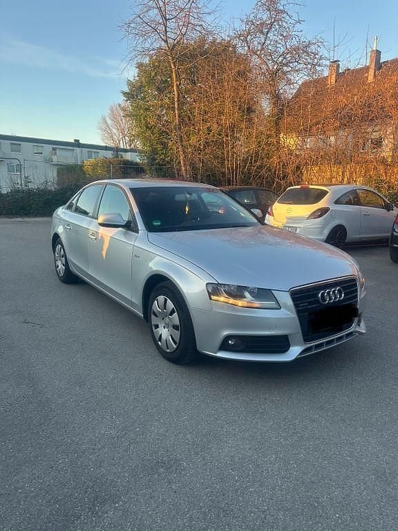 Gebraucht Audi A4 Ambiente 239 PS (175 kW) 2010 Silber Limousine