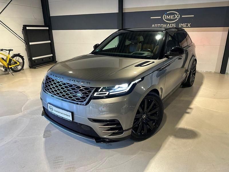 Silber Gebraucht 2018 Land Rover Range Rover Velar HSE SUV | 35.950 € (Fairer Preis) - Bild 1/4