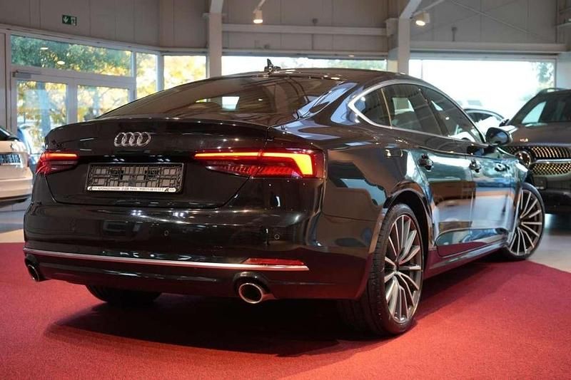 Second-hand Audi A5 Sport 190 CP (139 kW) 2019 Negru Coupe