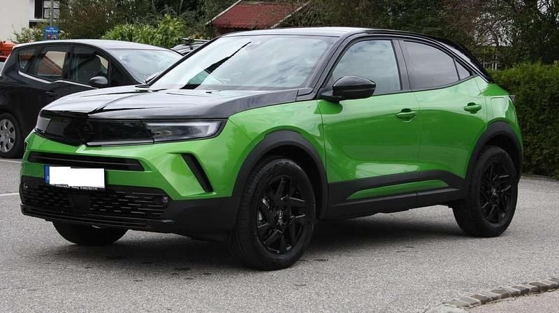 Matcha green/ikone gruen Gebraucht 2022 Opel Mokka GS Line SUV | 20.995 € (Fairer Preis) - Bild 1/4