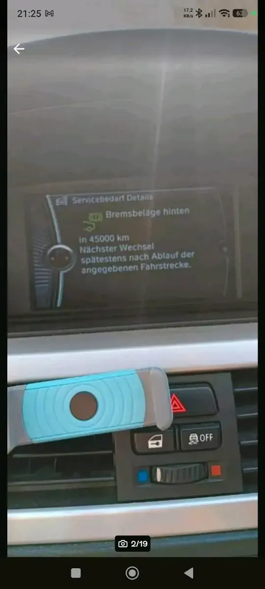 Gebraucht BMW 318 140 PS (102 kW) 2011 Grau Limousine