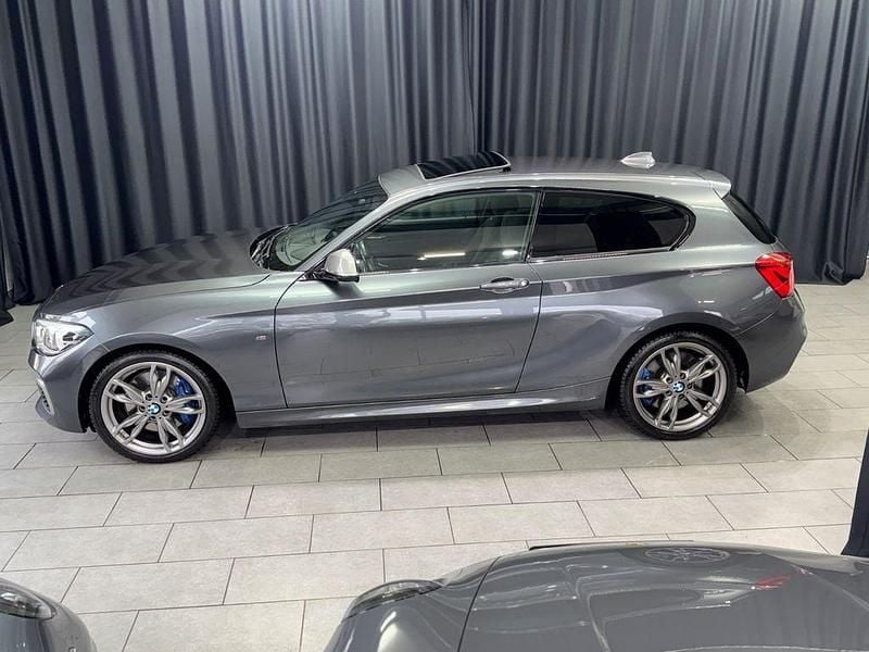 Gebraucht BMW M135 Shadowline 326 PS (239 kW) 2016 Grau Kleinwagen