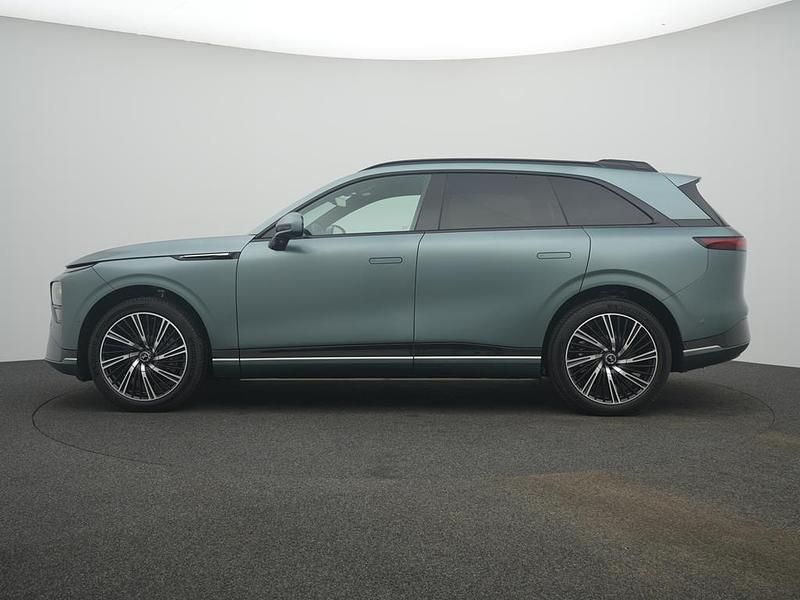 Second-hand XPENG G9 422 kW (575 CP) 2026 Verde SUV