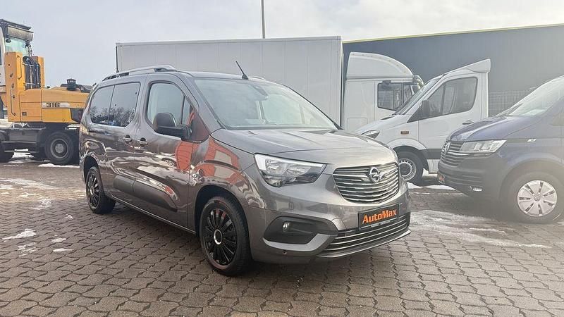 Grau Gebraucht 2021 Opel Combo Life Van / Kleinbus | 21.790 € (Fairer Preis) - Bild 1/4