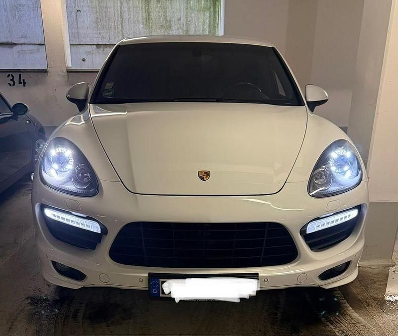 Gebraucht Porsche Cayenne GTS Performance Package 420 PS (308 kW) 2014 Weiß SUV