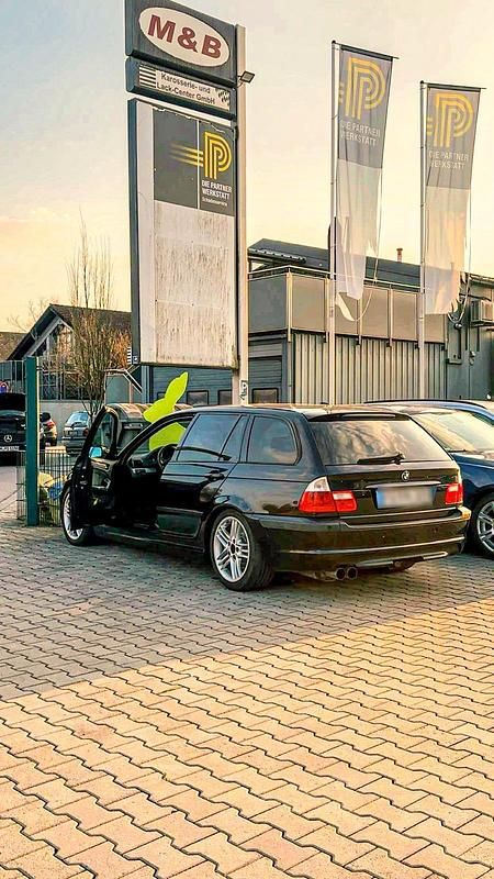 Gebraucht BMW 325 192 PS (141 kW) 2004 Kombi