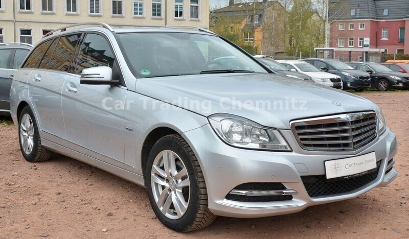 Gebraucht Mercedes C180 156 PS (114 kW) 2011 Silber Kombi