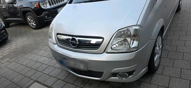 Gebraucht Opel Meriva 101 PS (74 kW) 2006 Silber Van / Kleinbus