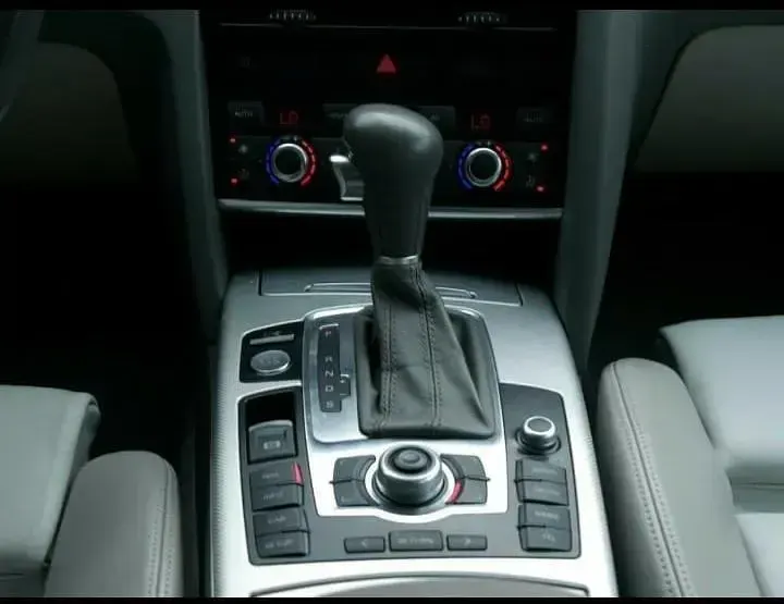Gebraucht Audi A6 239 PS (175 kW) 2009 Blau Limousine