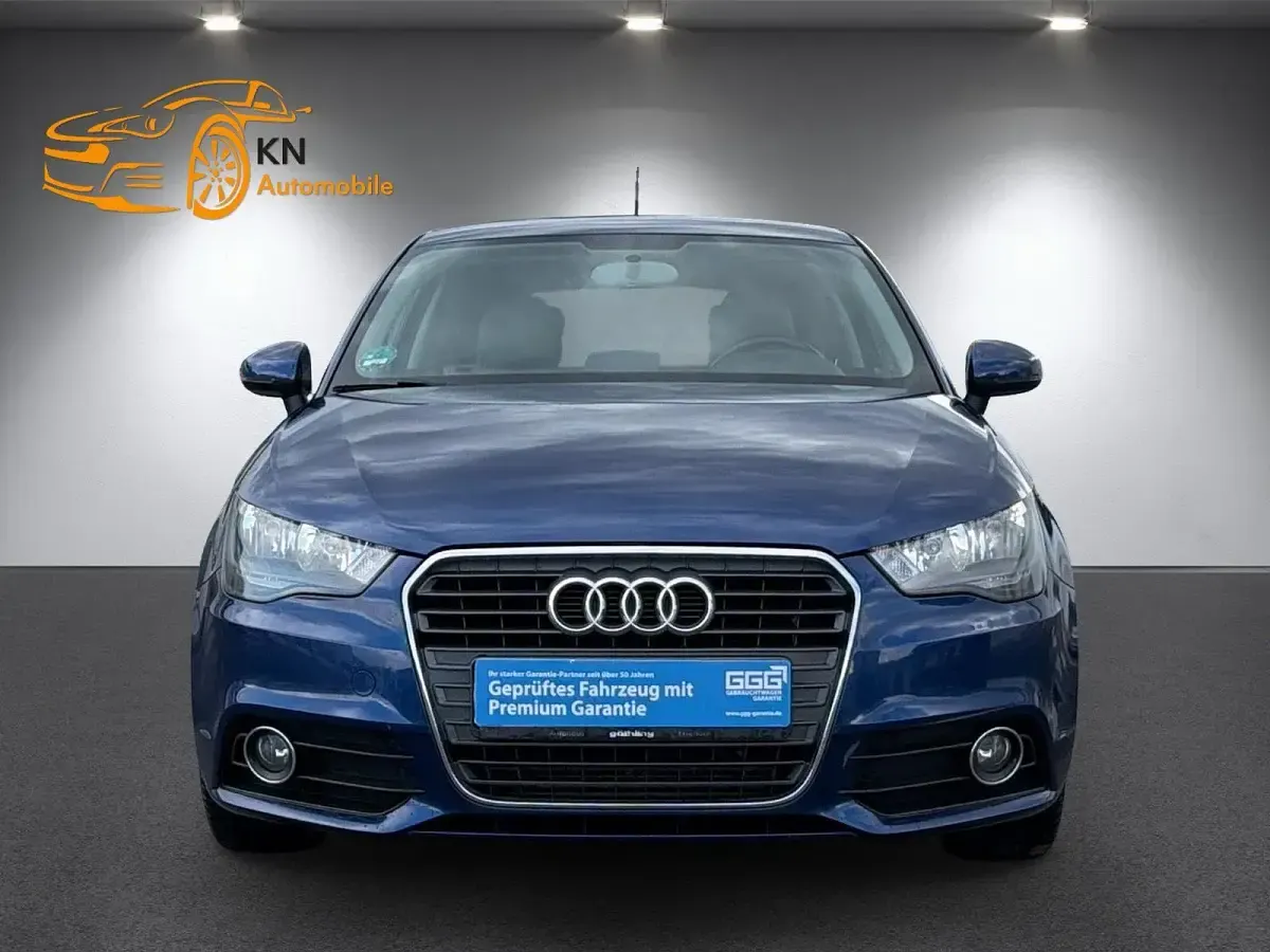Gebraucht Audi A1 105 PS (77 kW) 2010 Blau Kleinwagen
