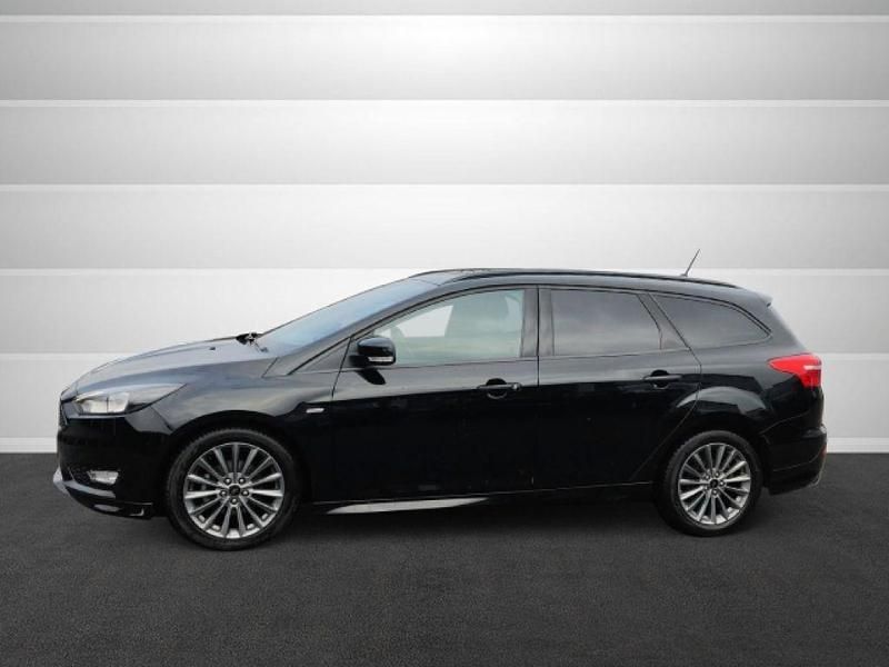 Gebraucht Ford Focus ST-Line 140 PS (102 kW) 2018 Schwarz Kombi