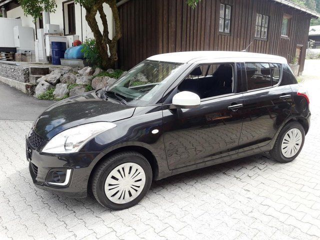 Andere farbe metallic Gebraucht 2015 Suzuki Swift Club Limousine | 10.900 € (Teuer) - Bild 1/4