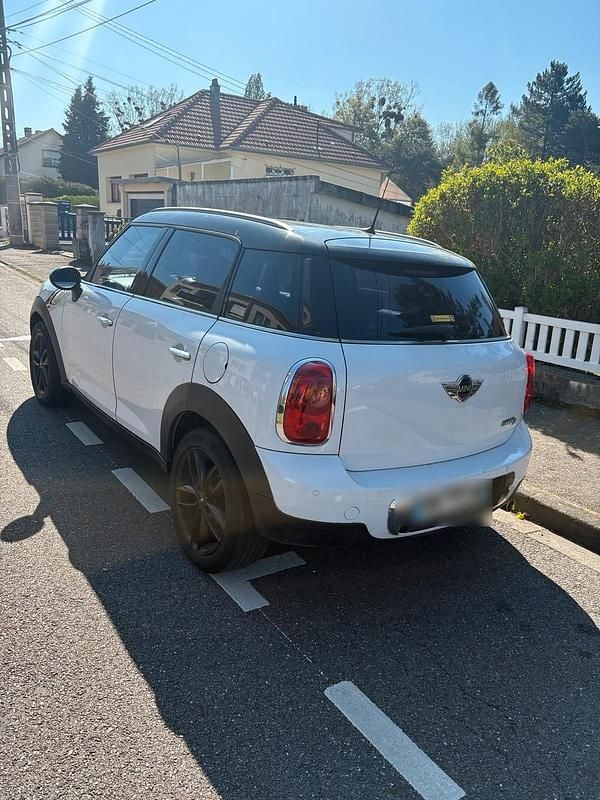 Second-hand Mini Countryman 2011 Galben SUV