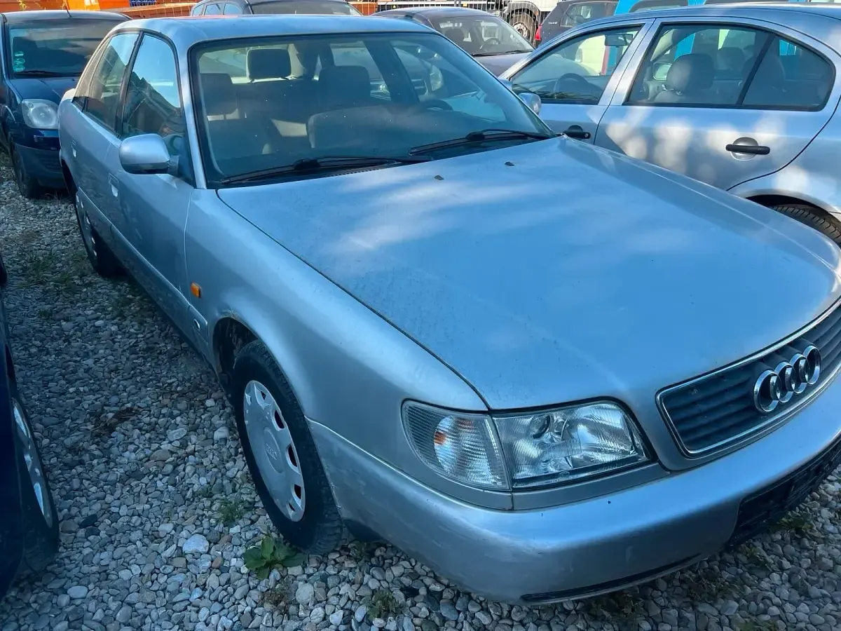 Gebraucht Audi A6 Sport 115 PS (84 kW) 1995 Grau Limousine