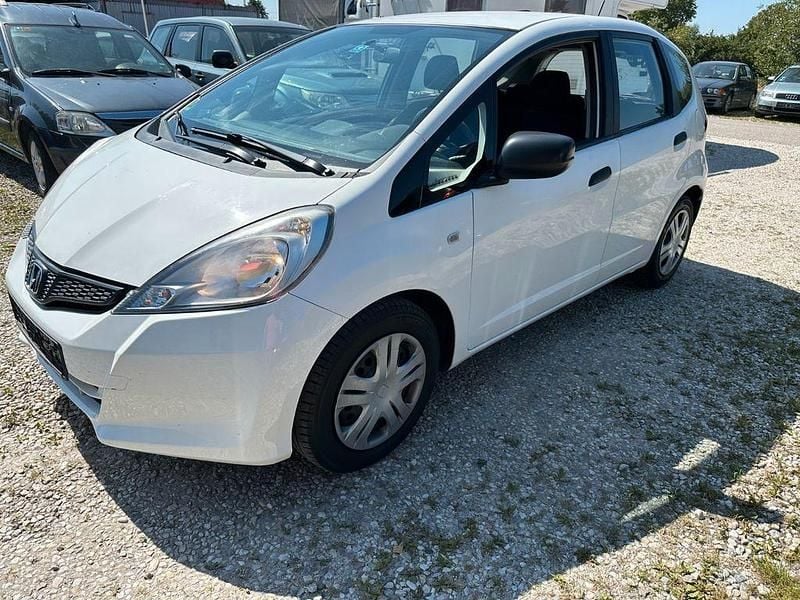 Weiß Gebraucht 2013 Honda Jazz S Kleinwagen | 4.850 € (Superpreis) - Bild 1/4