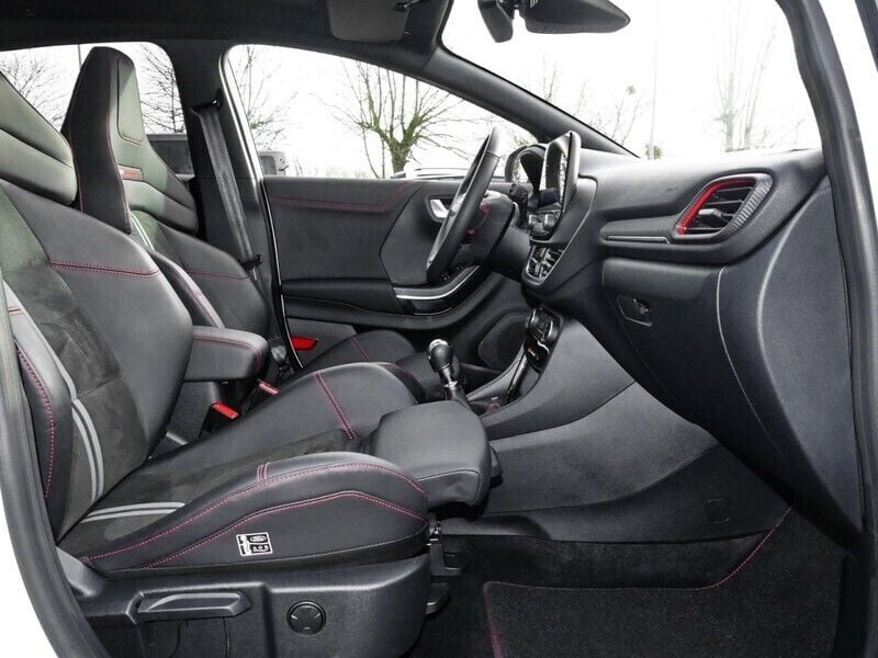 Gebraucht Ford Puma ST 200 PS (147 kW) 2023 Weiß SUV