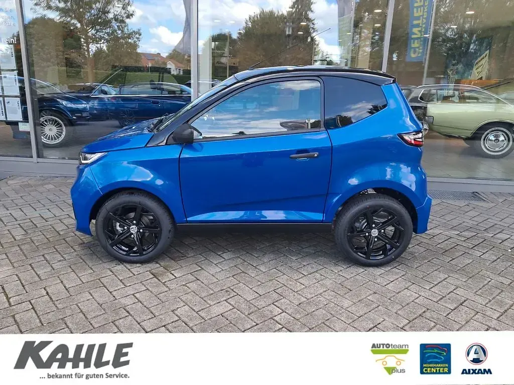 Nowe Aixam AMBITION Sport 2026 Niebieski Hatchback
