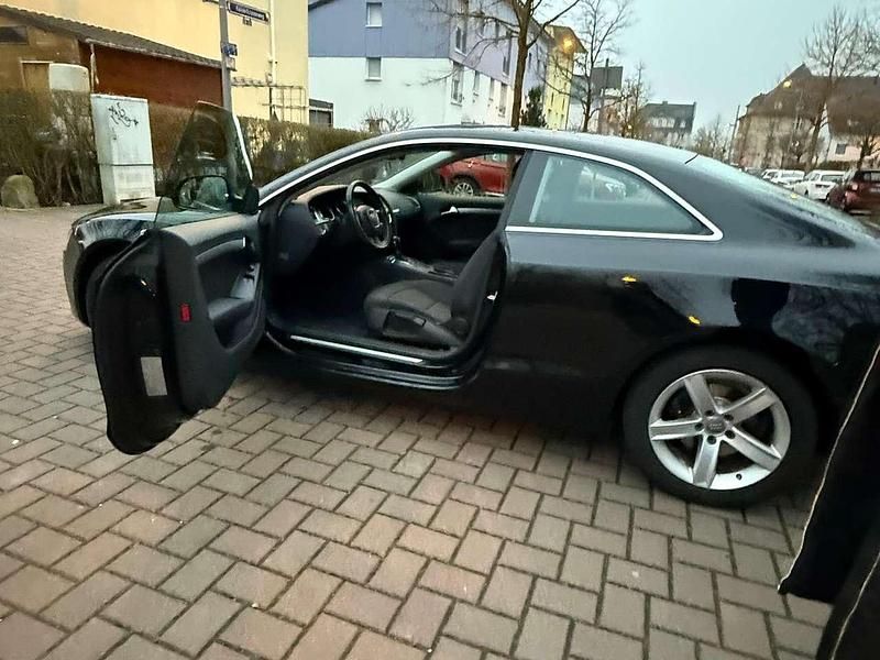 Schwarz Gebraucht 2008 Audi A5 Sport Coupé | 7.000 € (Fairer Preis) - Bild 1/4