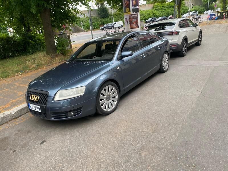 Grau Gebraucht 2004 Audi A6 Limousine | 2.000 € (Superpreis) - Bild 1/4