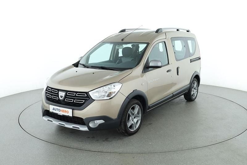 Braun Gebraucht 2020 Dacia Dokker Stepway Van | 16.080 € (Fairer Preis) - Bild 1/3