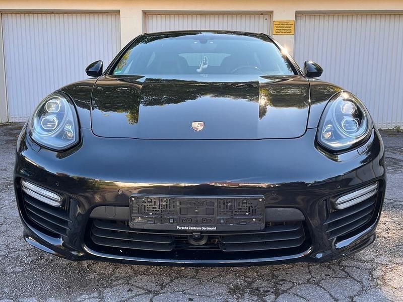 Gebraucht Porsche Panamera Turbo 519 PS (381 kW) 2014 Schwarz Limousine