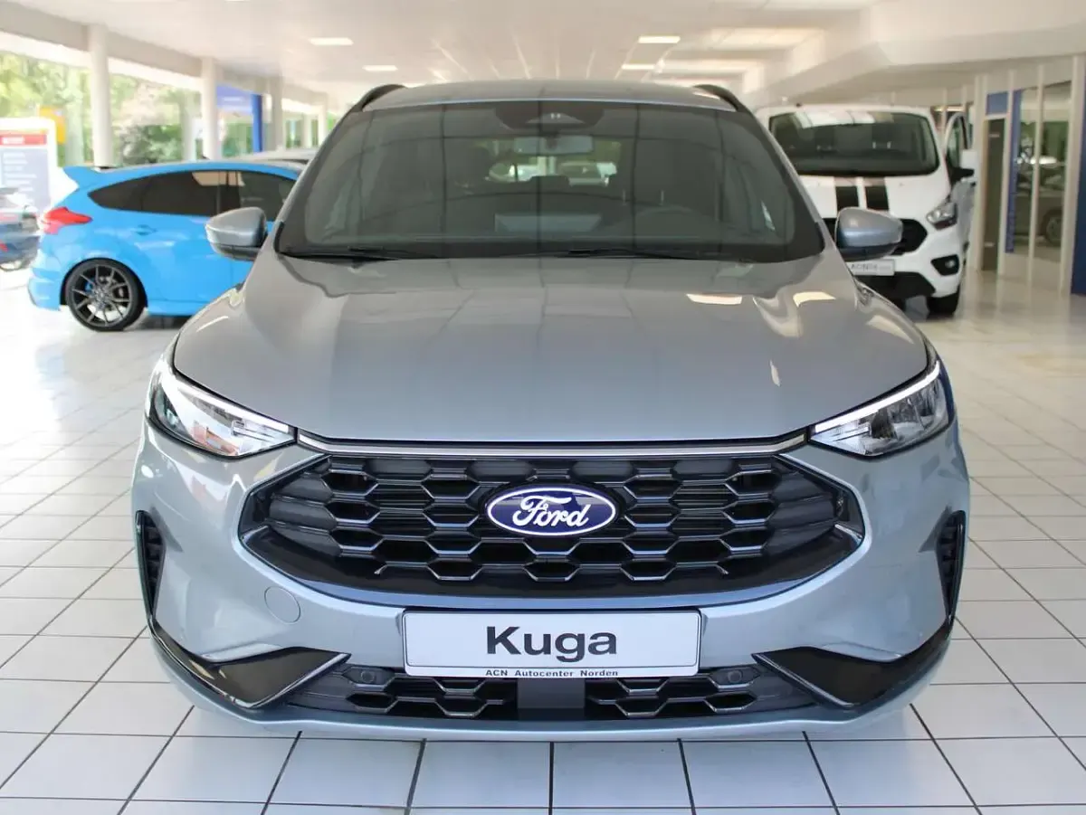 Neu Ford Kuga ST-Line 186 PS (136 kW) 2026 Solarsilber SUV