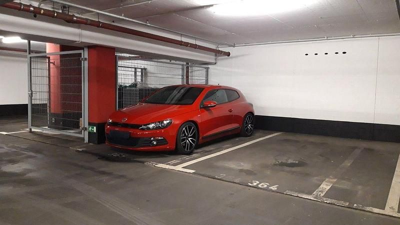 Gebraucht VW Scirocco 160 PS (117 kW) 2013 Rot Coupé
