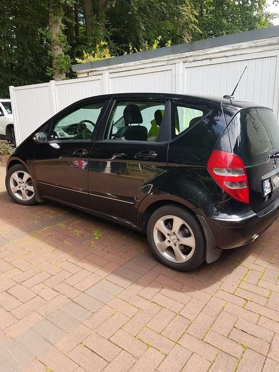 Schwarz Gebraucht 2005 Mercedes A170 Avantgarde Limousine | 3.690 € (Guter Preis) - Bild 1/4
