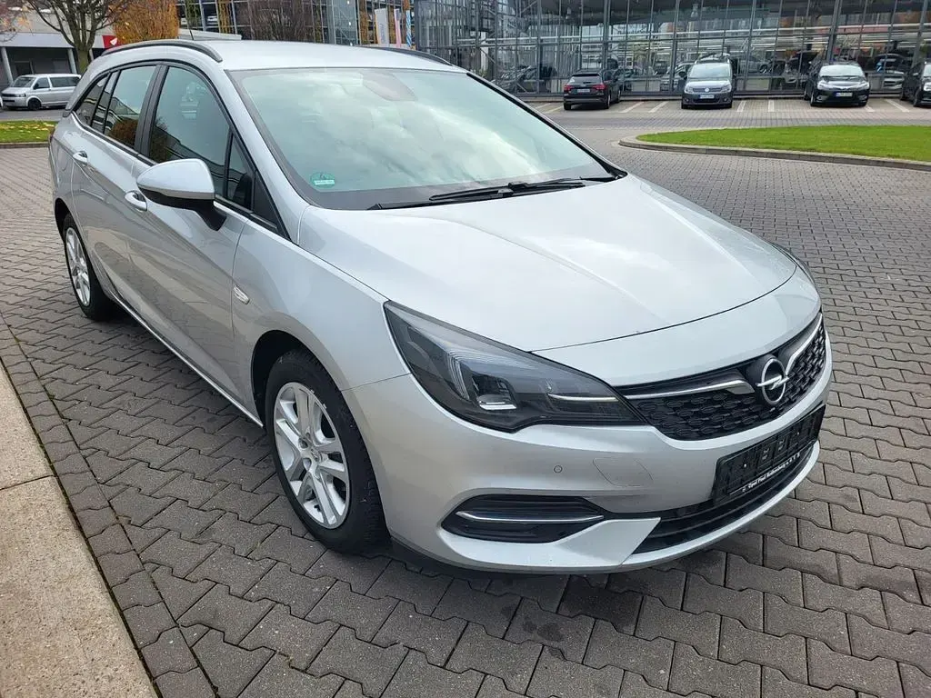 Gebraucht Opel Astra 105 PS (77 kW) 2020 Grau Kombi