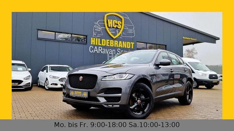 Grau Gebraucht 2017 Jaguar F-Pace Prestige SUV | 19.998 € (Guter Preis) - Bild 1/4