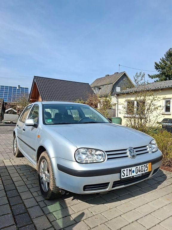 Gebraucht VW Golf III Basis 101 PS (74 kW) 1998 Silber Limousine