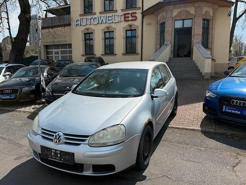 Gebraucht VW Golf V 75 PS (55 kW) 2004 Silber Kleinwagen