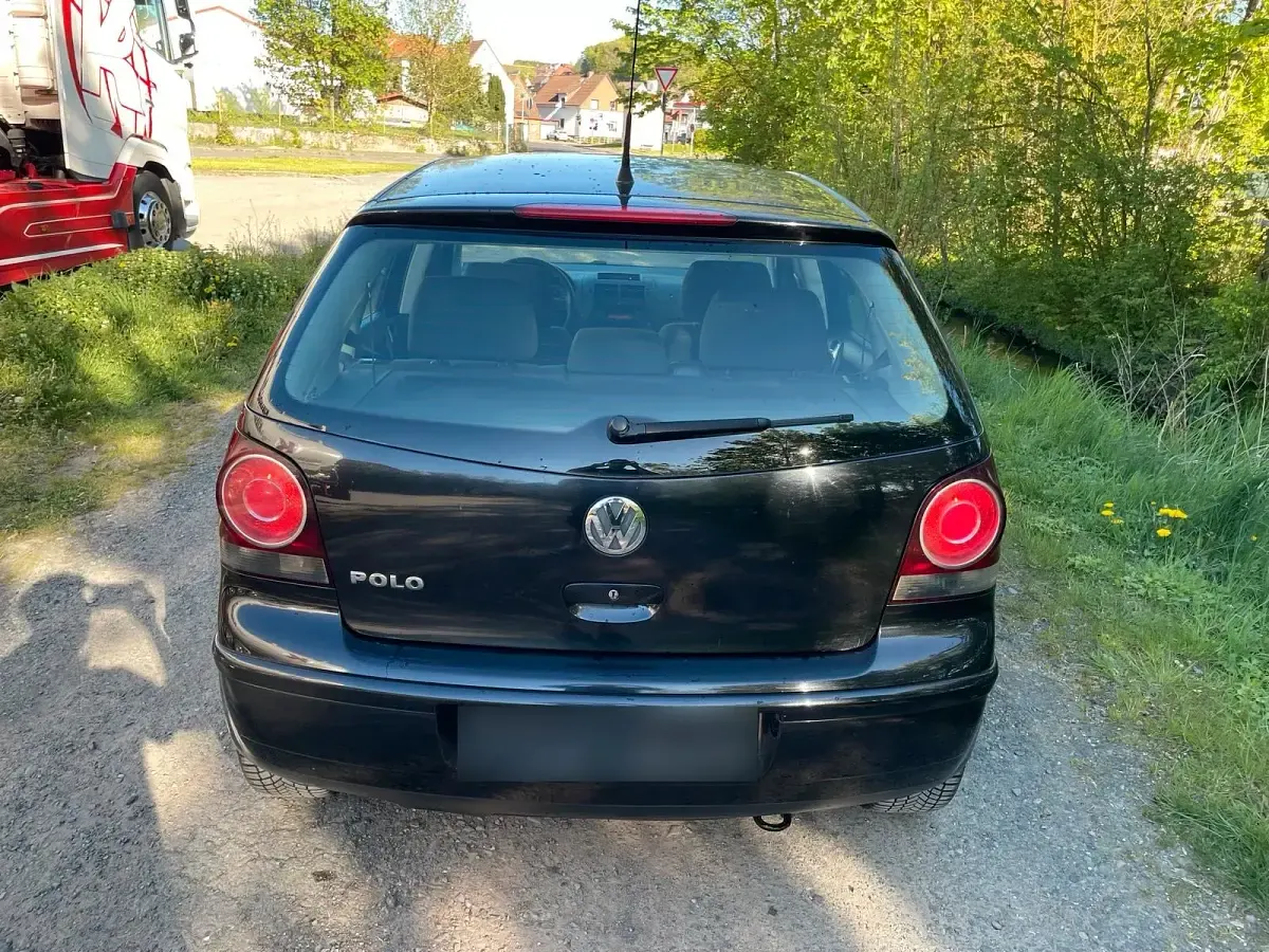 Gebraucht VW Polo 64 PS (47 kW) 2007 Schwarz Kleinwagen